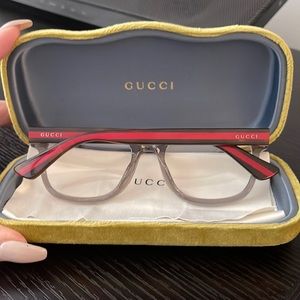 Gucci glasses 👓